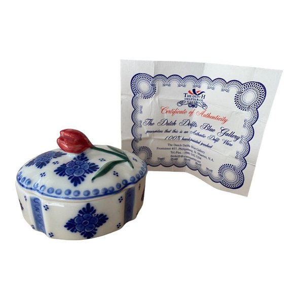Delft Hand Painted Trinket Box Red Rose Blue Design Lidded W COA Dutch - Picture 1 of 7